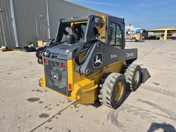 2024 John Deere 320G