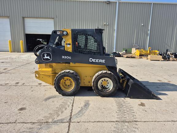 2024 John Deere 320G