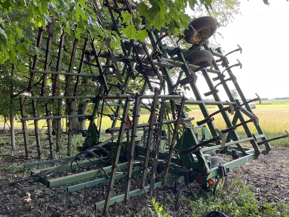 Photo of 1998 John Deere 980
