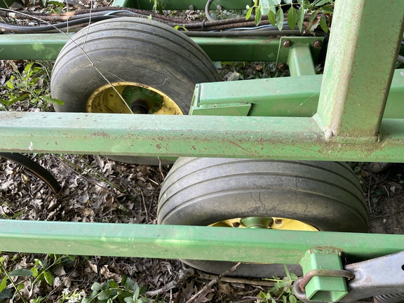 Photo of 1998 John Deere 980