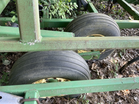 Photo of 1998 John Deere 980