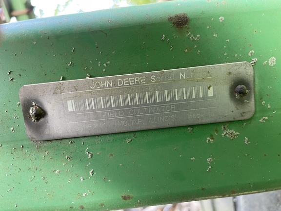 Photo of 1998 John Deere 980