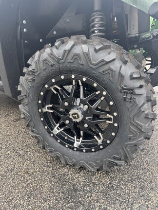 2025 John Deere XUV590M-4