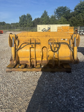 Photo of John Deere BUCKET