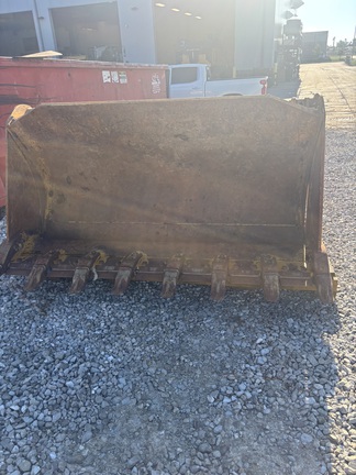 0 John Deere BUCKET