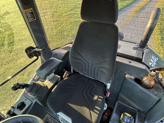 Used 2020 John Deere 344L Wheel Loaders at Koenig Equipment in Botkins, OH - Photo10