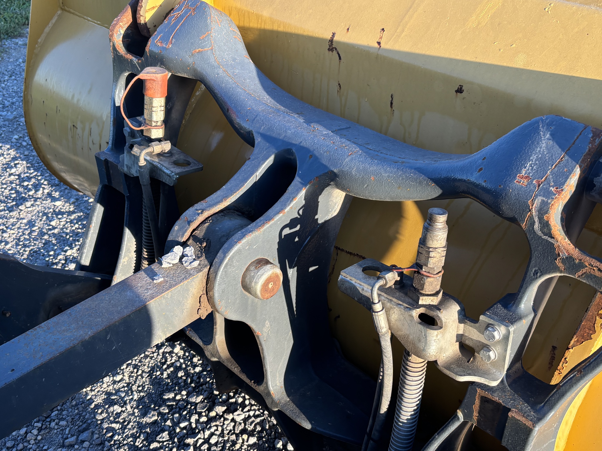 Used 2020 John Deere 344L Wheel Loaders at Koenig Equipment in Botkins, OH - PhotoXL25