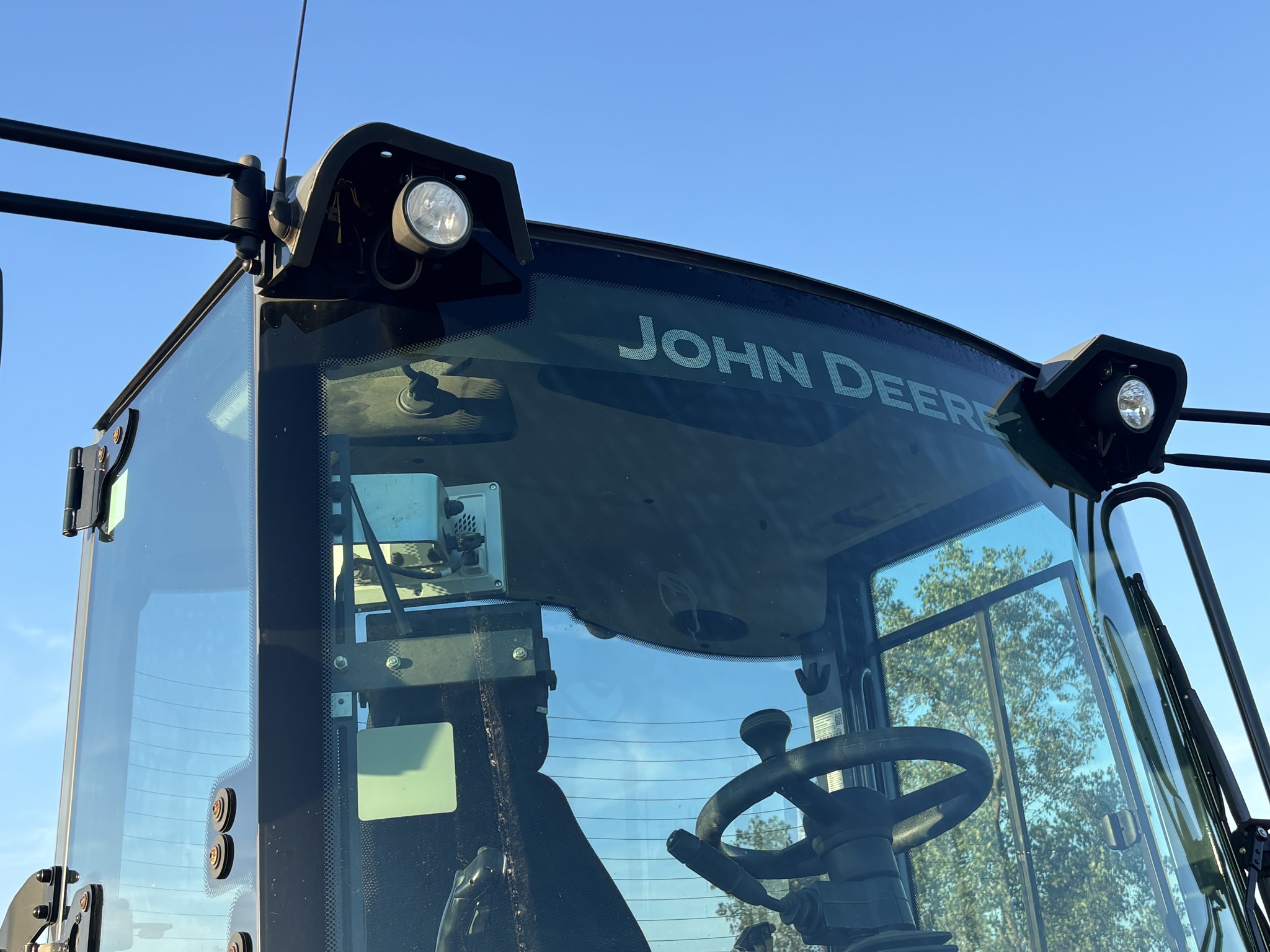 Used 2020 John Deere 344L Wheel Loaders at Koenig Equipment in Botkins, OH - PhotoXL14
