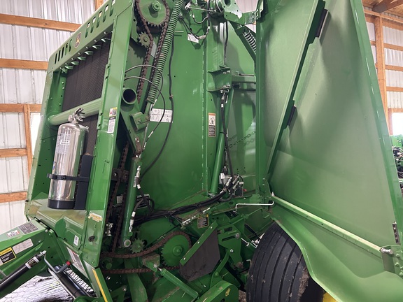 2025 John Deere 561M (7th thumbnail)