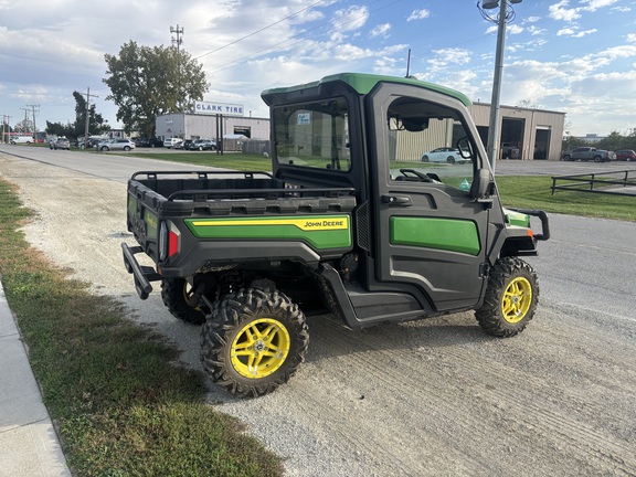2025 John-Deere XUV 845R Premium Cab
