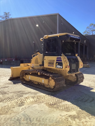 2023 Komatsu D39PX-24