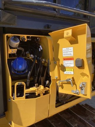 2023 Komatsu D39PX-24