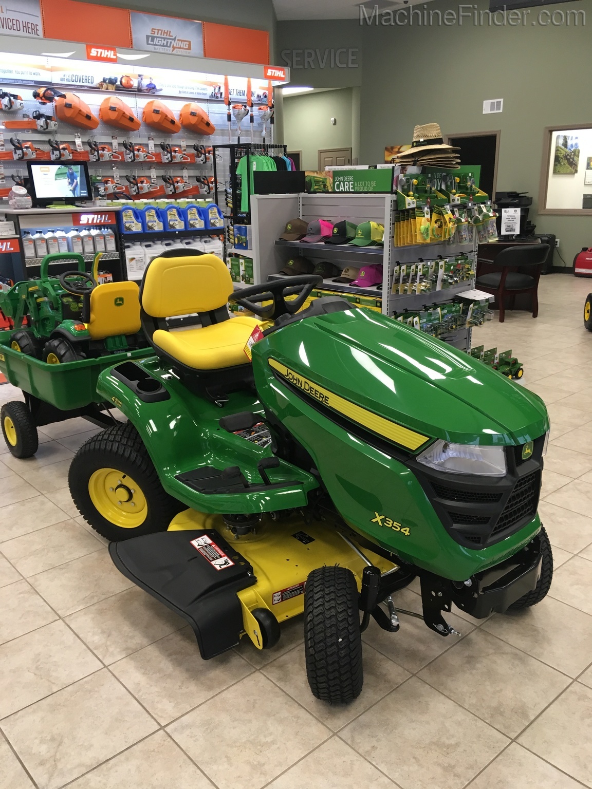 2020 John Deere X354 Image 3