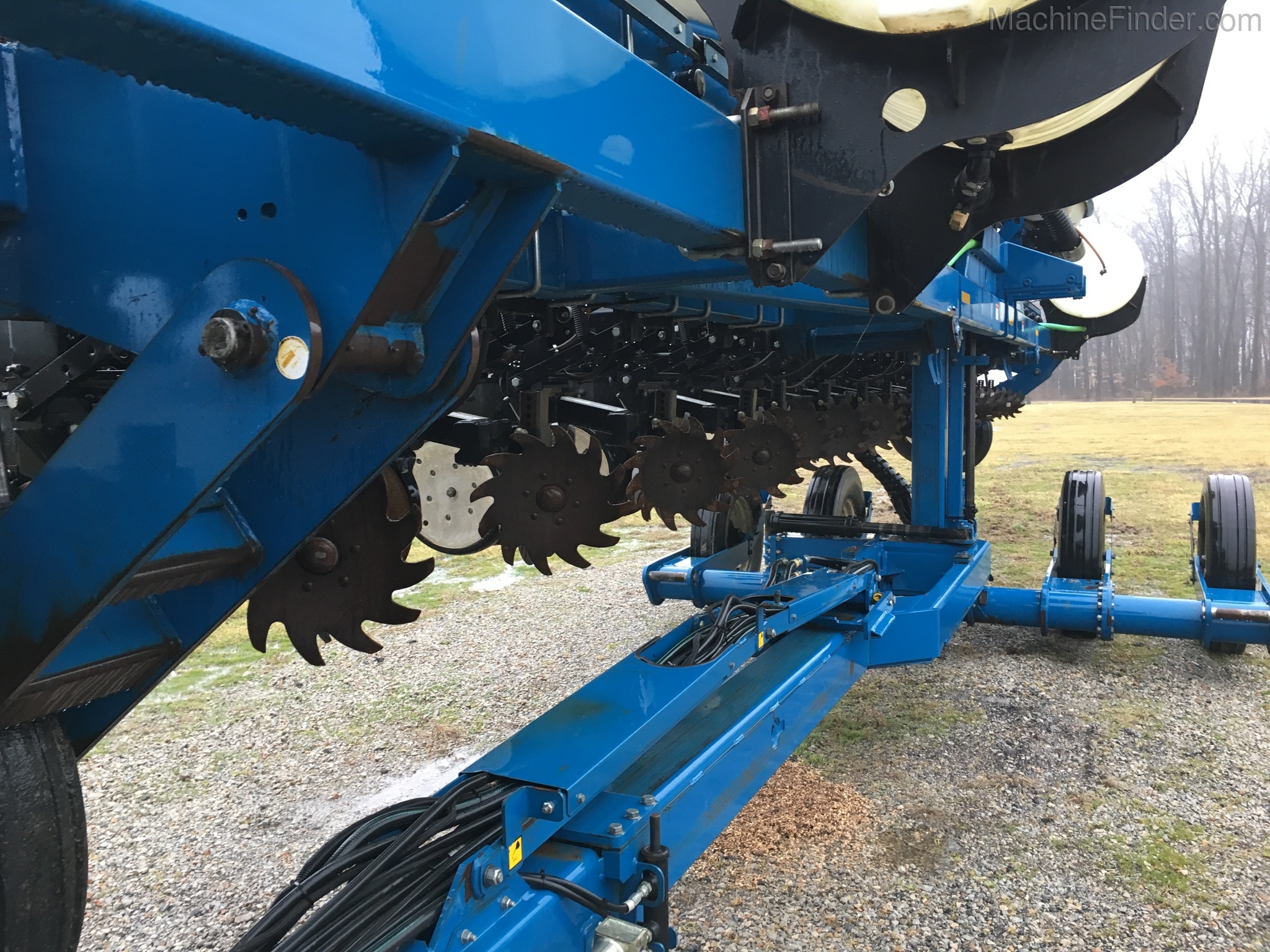 2009 Kinze 3660 Image 7