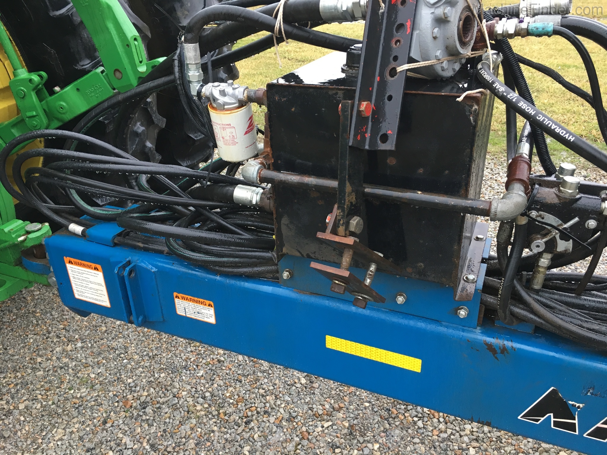 2009 Kinze 3660 Image 8