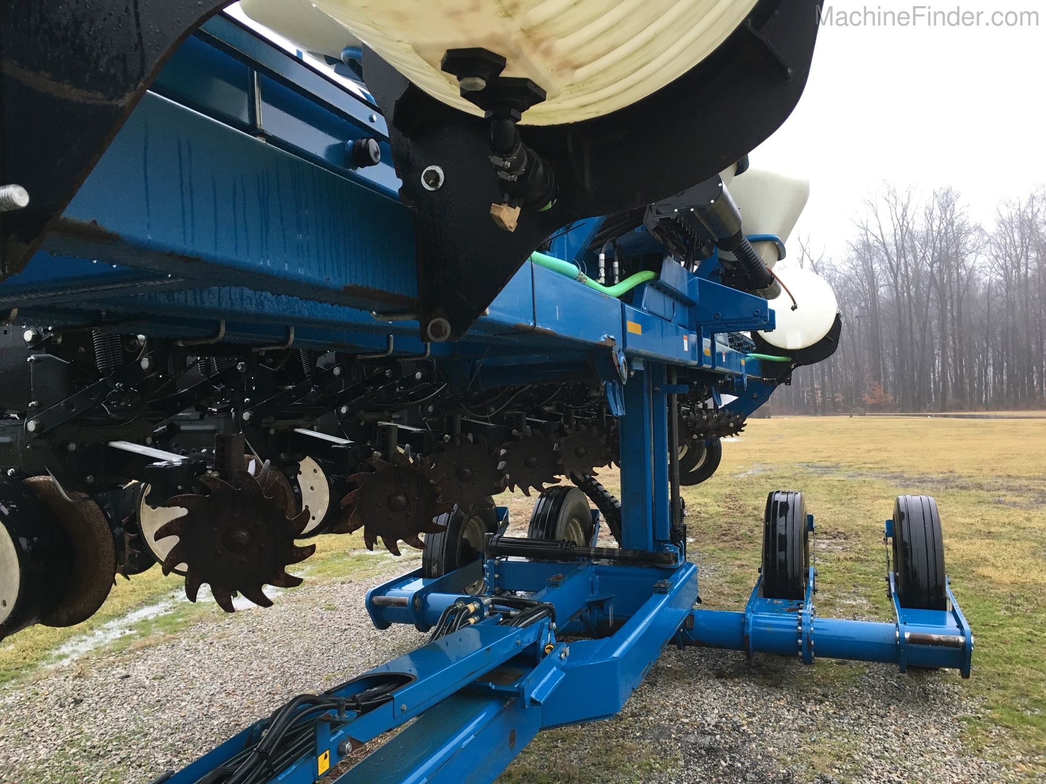 2009 Kinze 3660 Image 6
