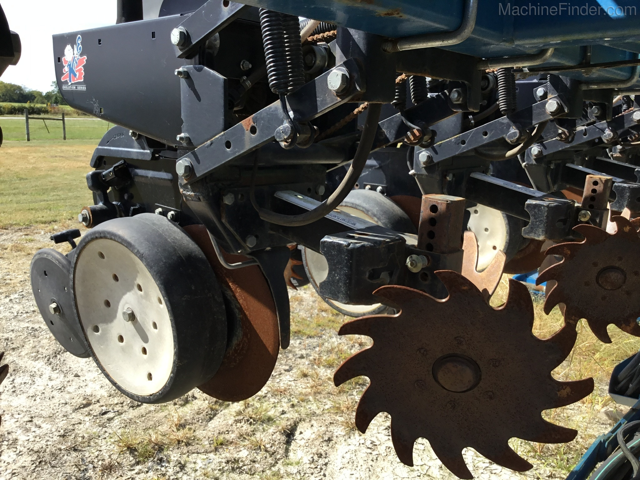 2009 Kinze 3660 Image 16