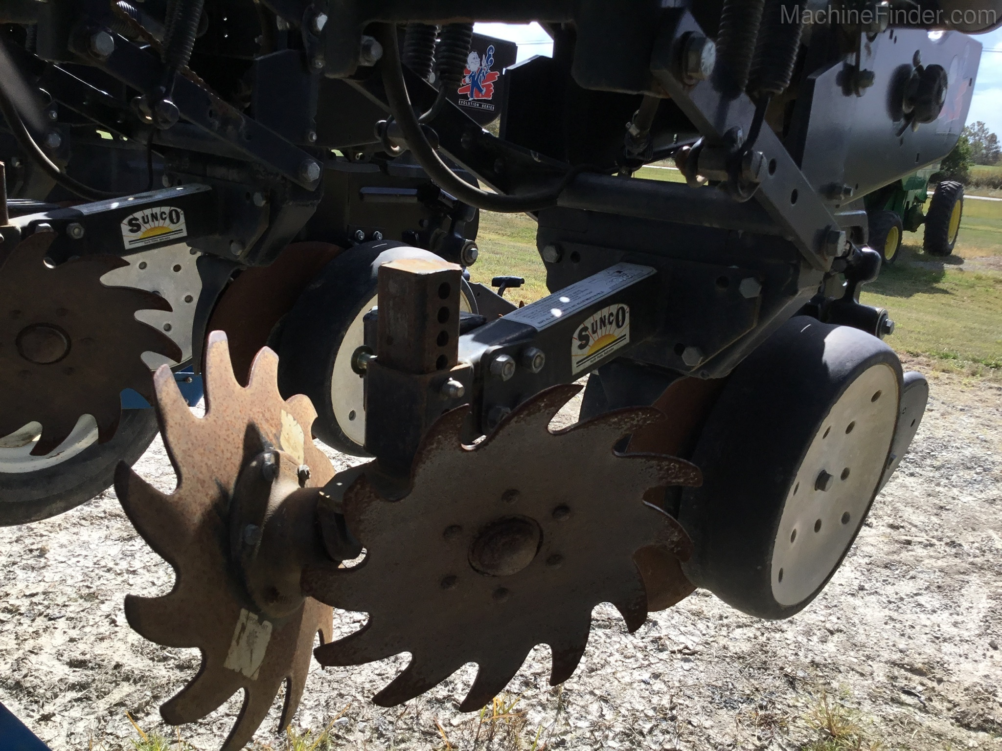 2009 Kinze 3660 Image 15