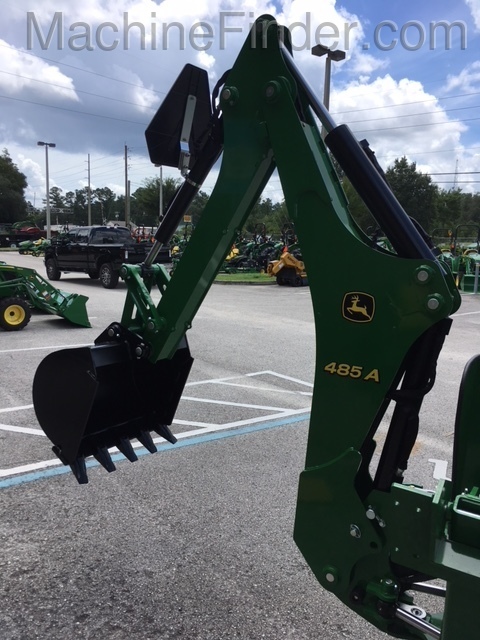 2020 John Deere 4066R Cab Tractor-Loader-Backhoe Image 5