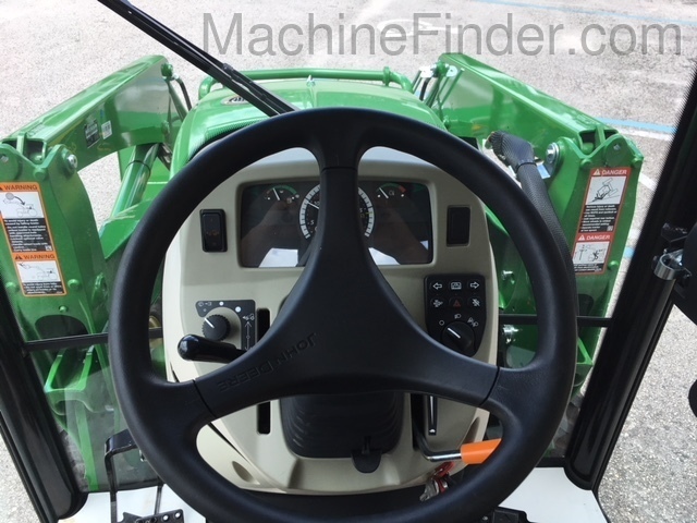 2020 John Deere 4066R Cab Tractor-Loader-Backhoe Image 10