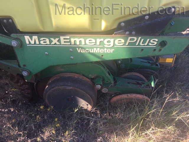 1998 John Deere 1780 Image 2