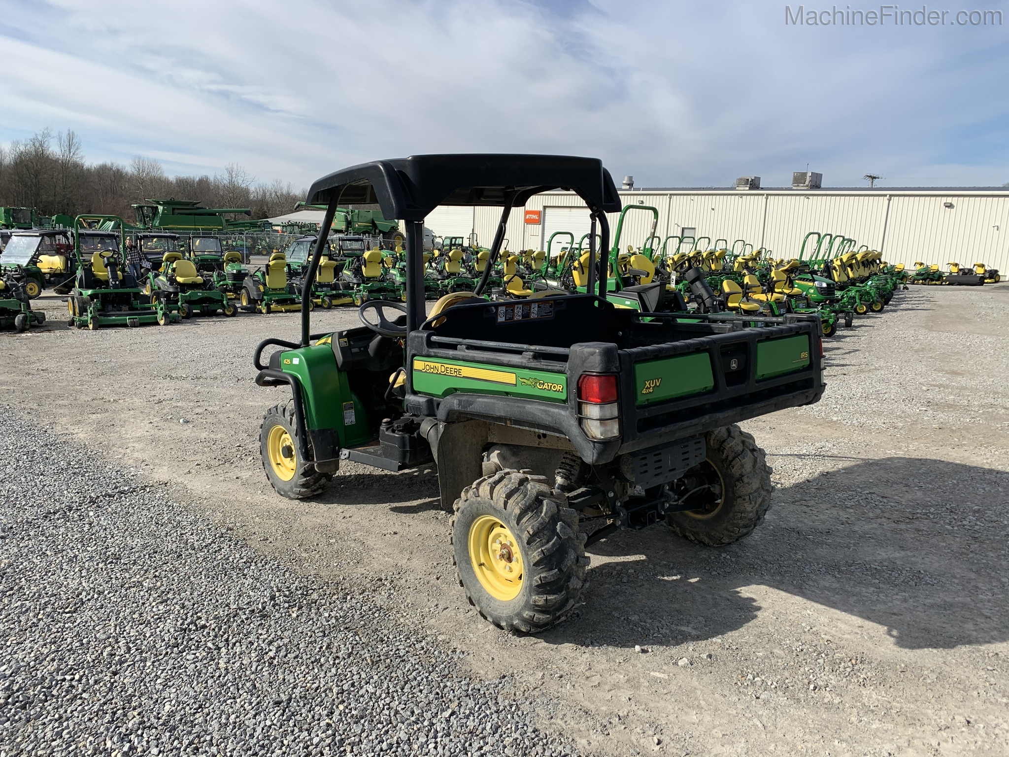 2012 John Deere XUV 625I GREEN Image 8