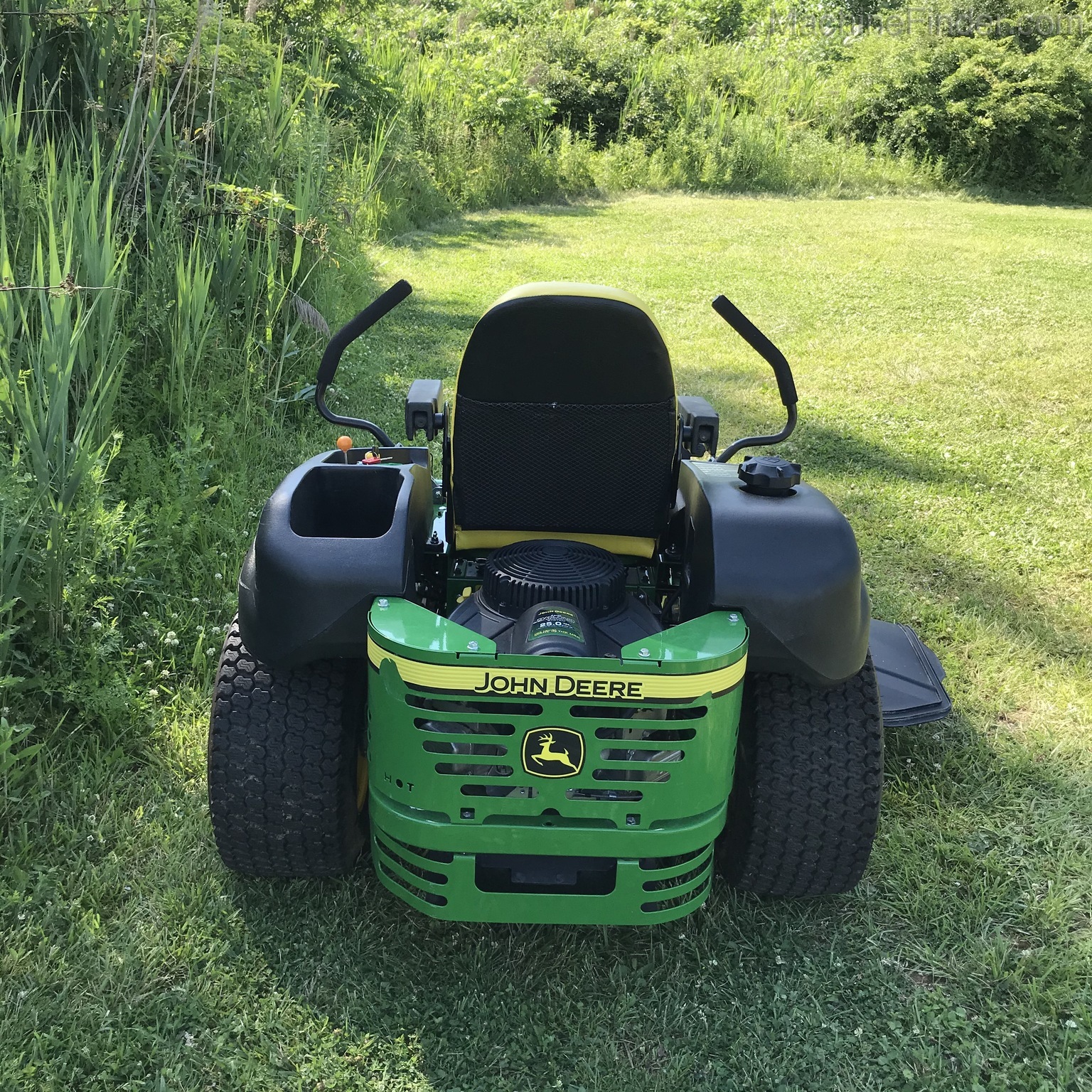 2015 John Deere Z625 Image 5