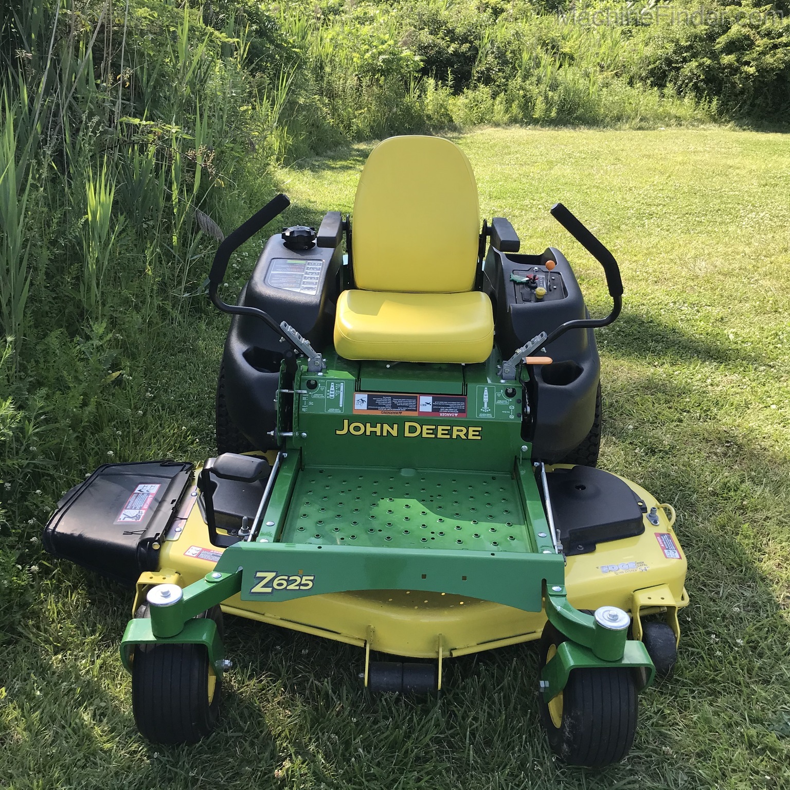 2015 John Deere Z625 Image 6