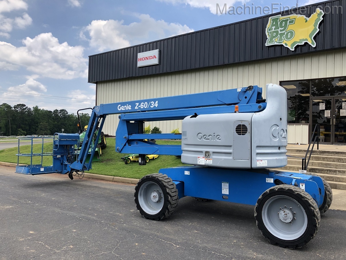 2012 Genie Z60/34 Image 3