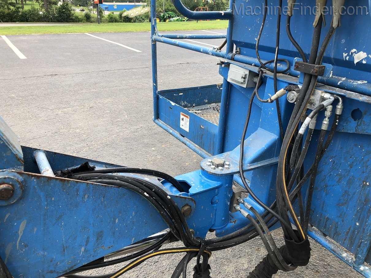 2012 Genie Z60/34 Image 7