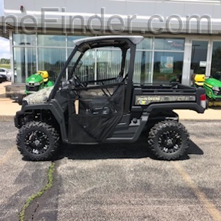 2019 John Deere XUV835M Image 1