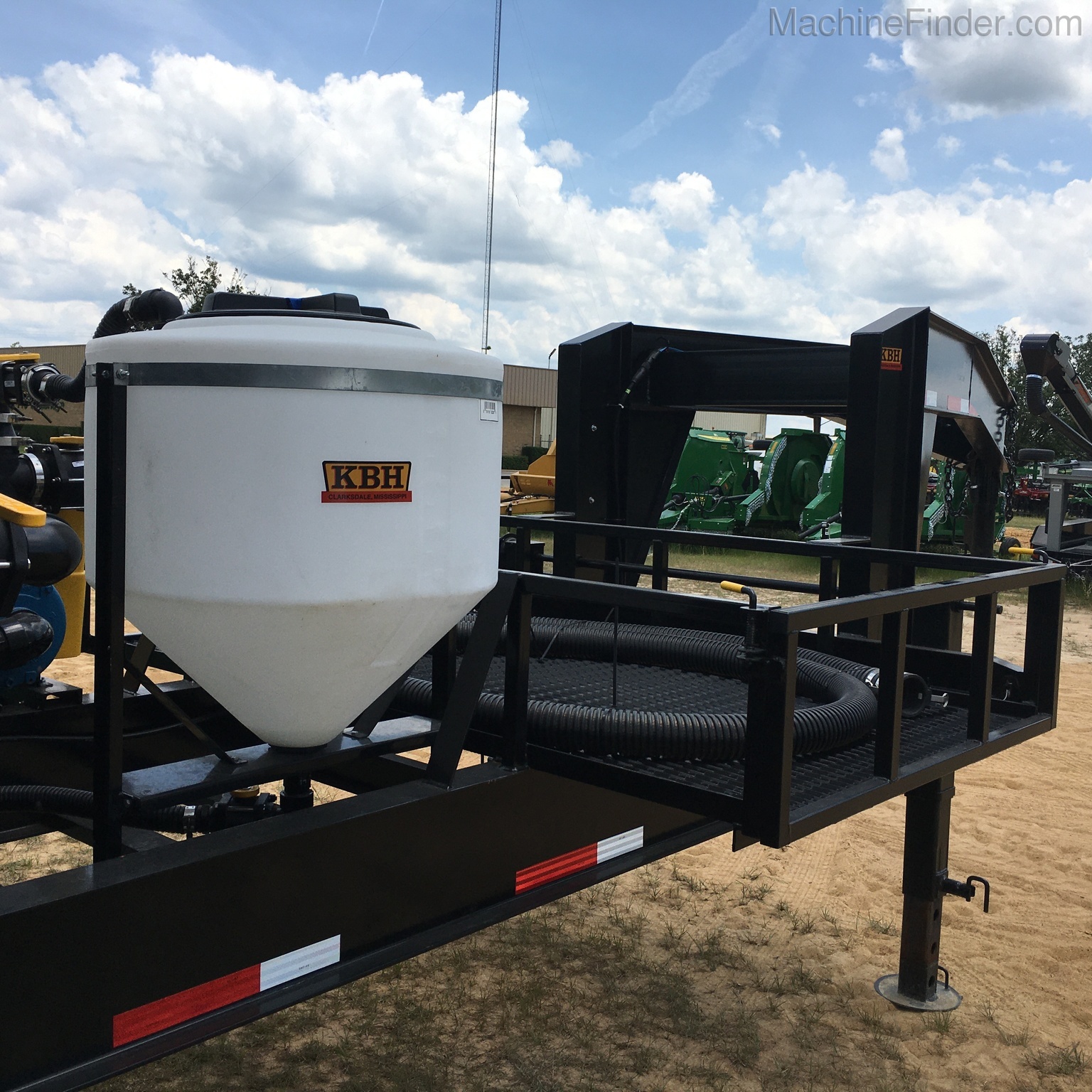 2020 KBH 2600G NURSE TANK Image 7