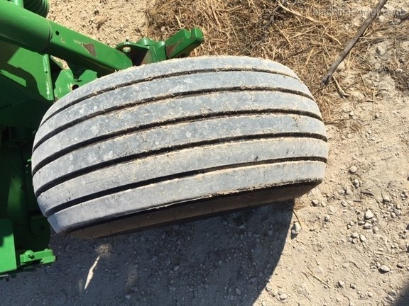 2016 John Deere 956 Image 5