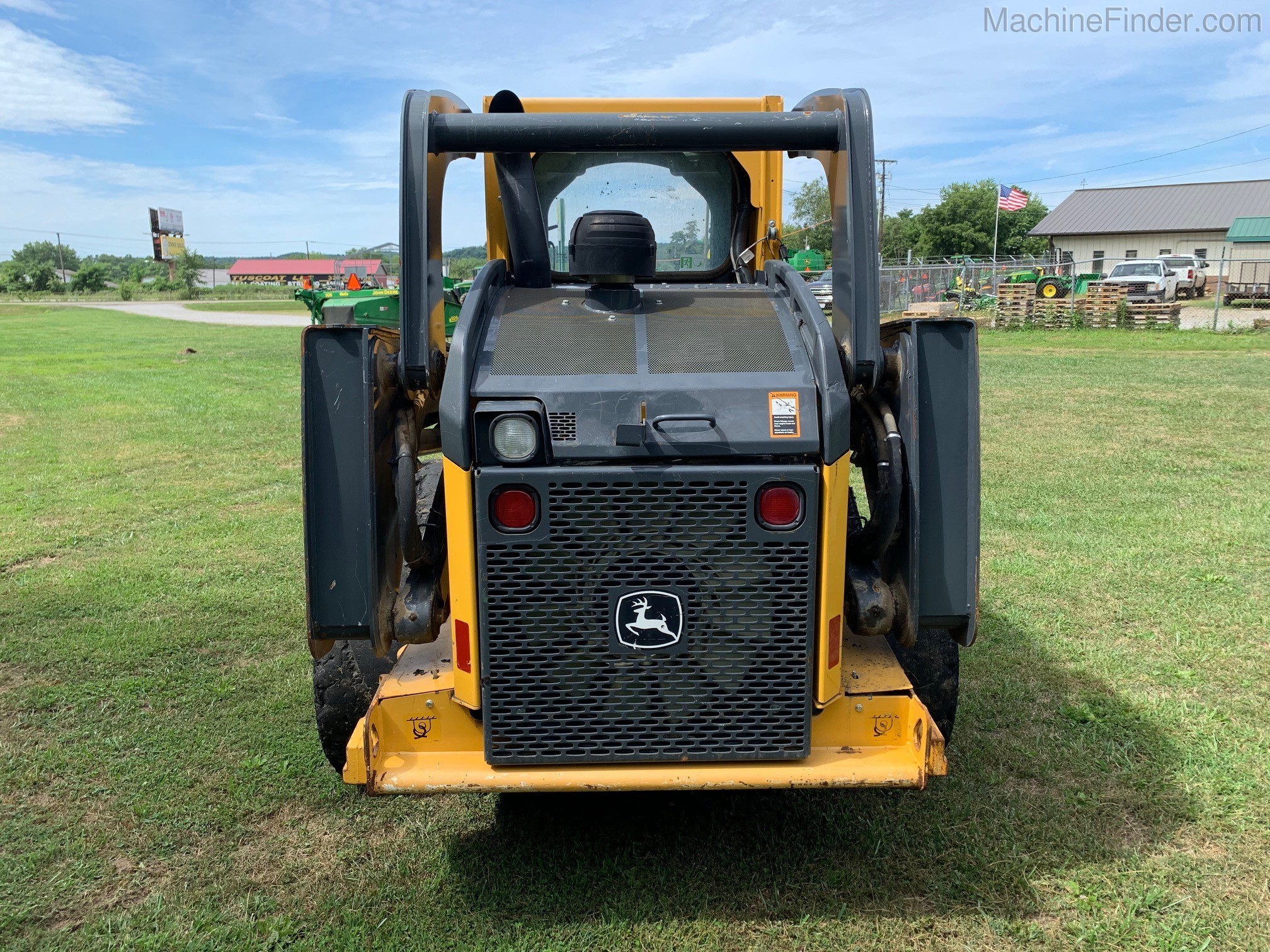 2015 John Deere 332E Image 4