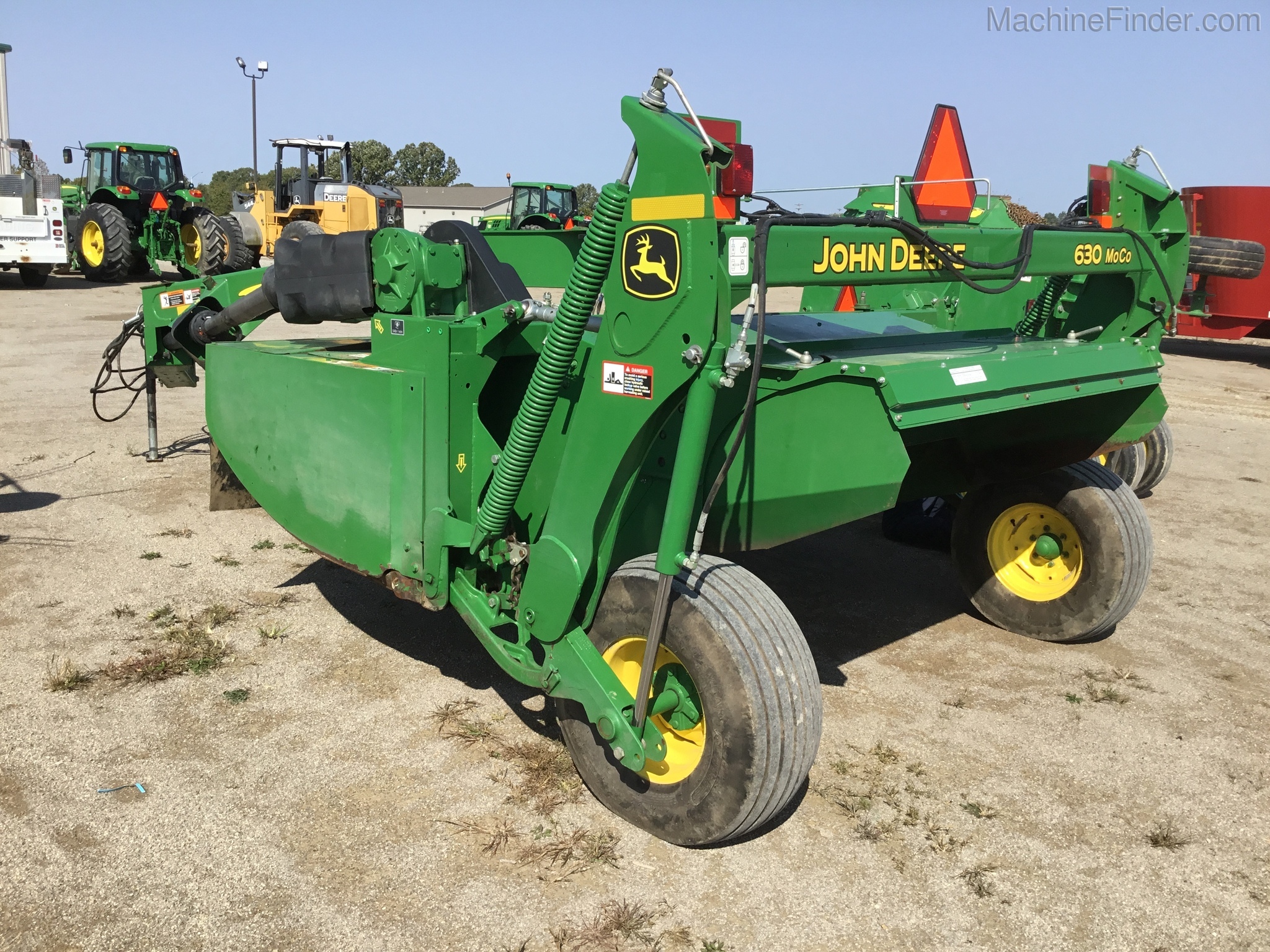 2016 John Deere 630 Image 1
