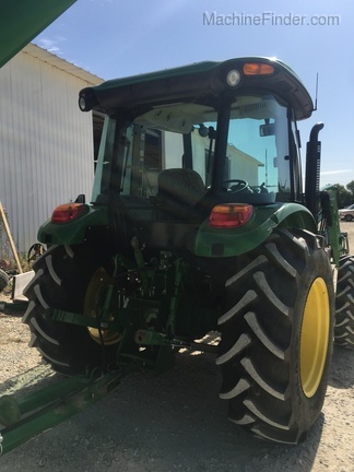 2018 John Deere 5055E Image 5