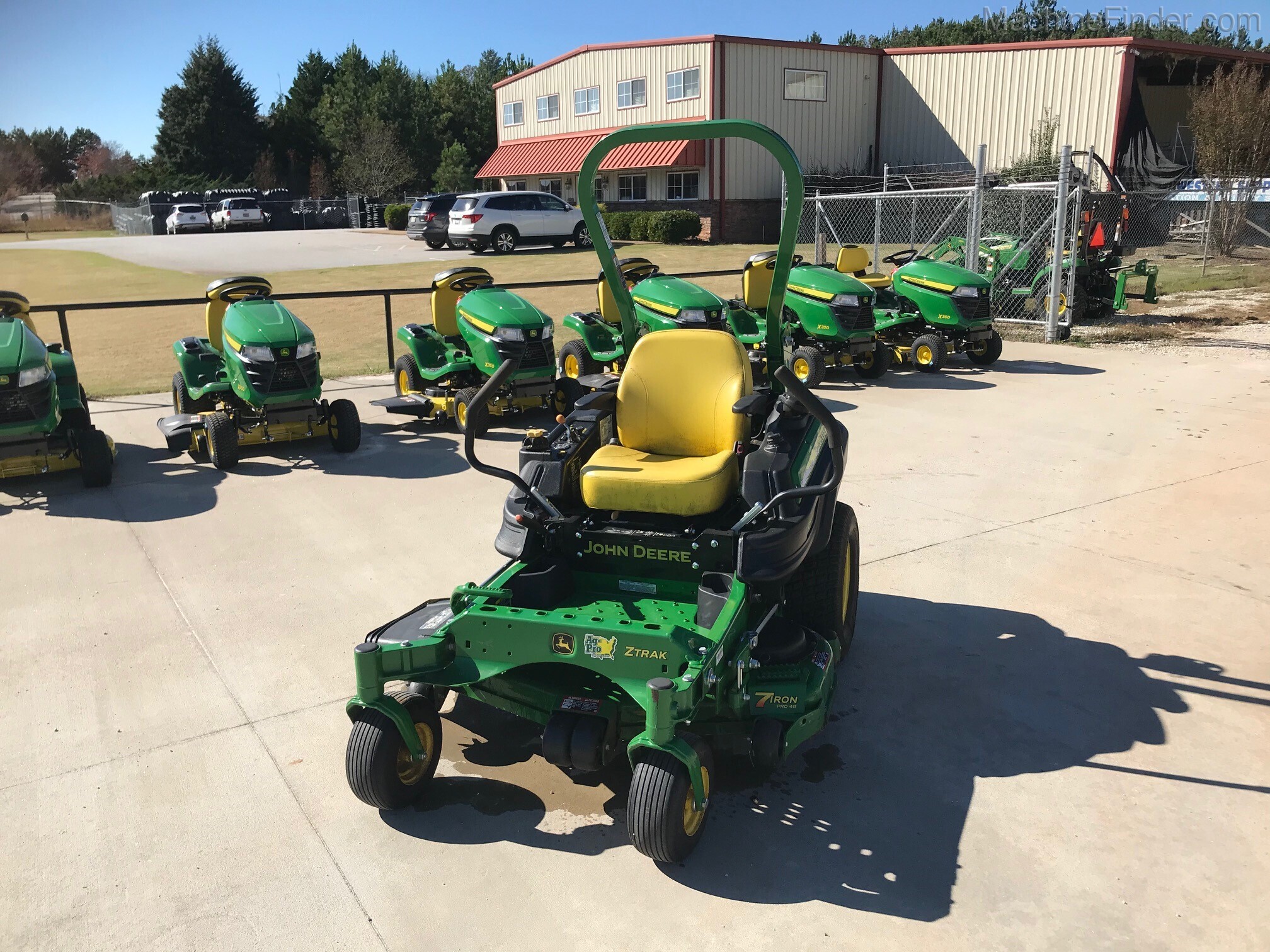 2019 John Deere Z920M Image 2