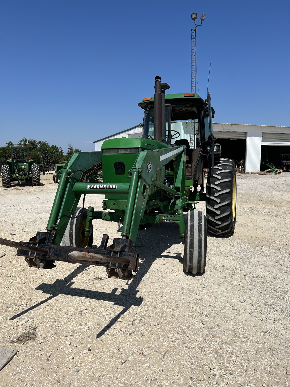 1988 John Deere 4250 Image 3