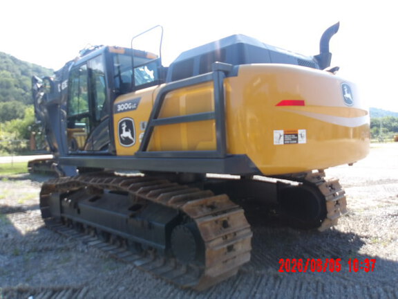 2022 John Deere 300GL