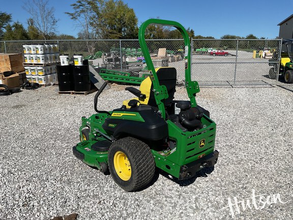 Photo of 2023 John Deere Z950M