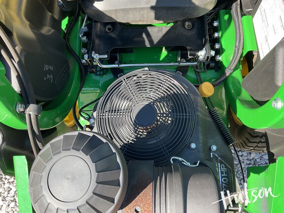 Photo of 2023 John Deere Z950M