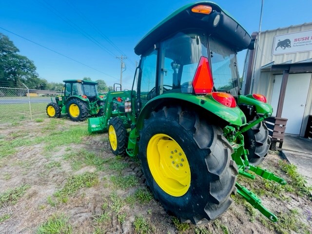2025 John Deere 5067E Image 4