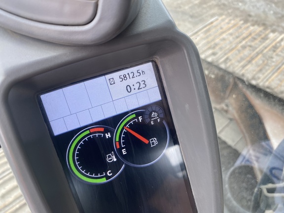 2018 John Deere 350G LC