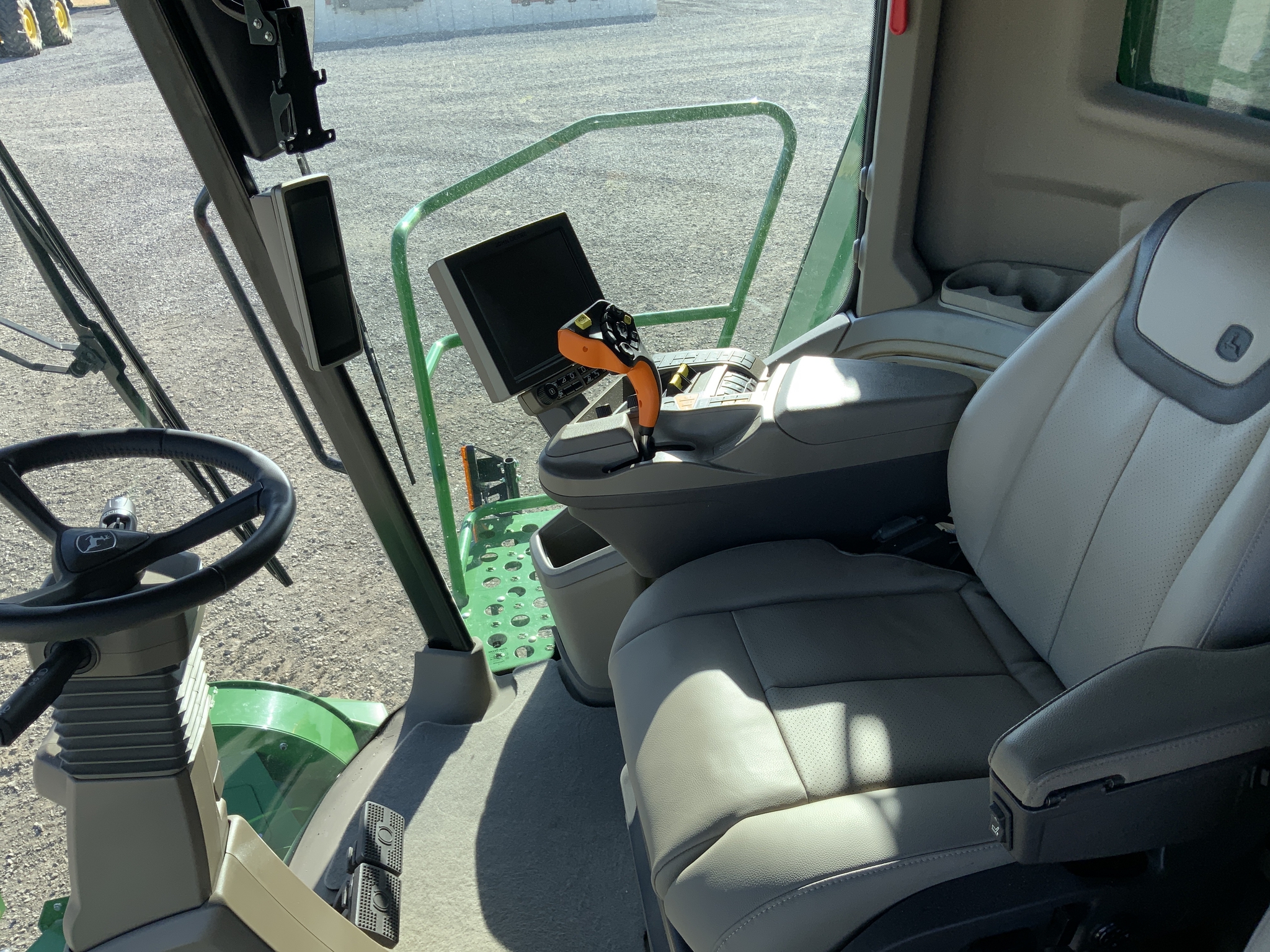 2022 John Deere X9 1000 Image 9