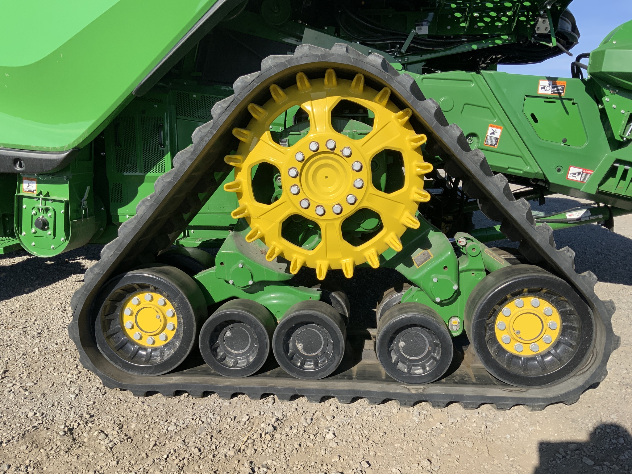 2022 John Deere X9 1000 Image 15