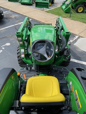 2023 John Deere 4044M Image 7