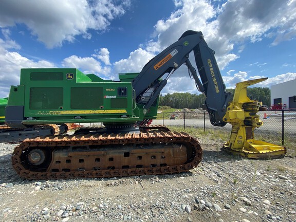 2021 John Deere 953M
