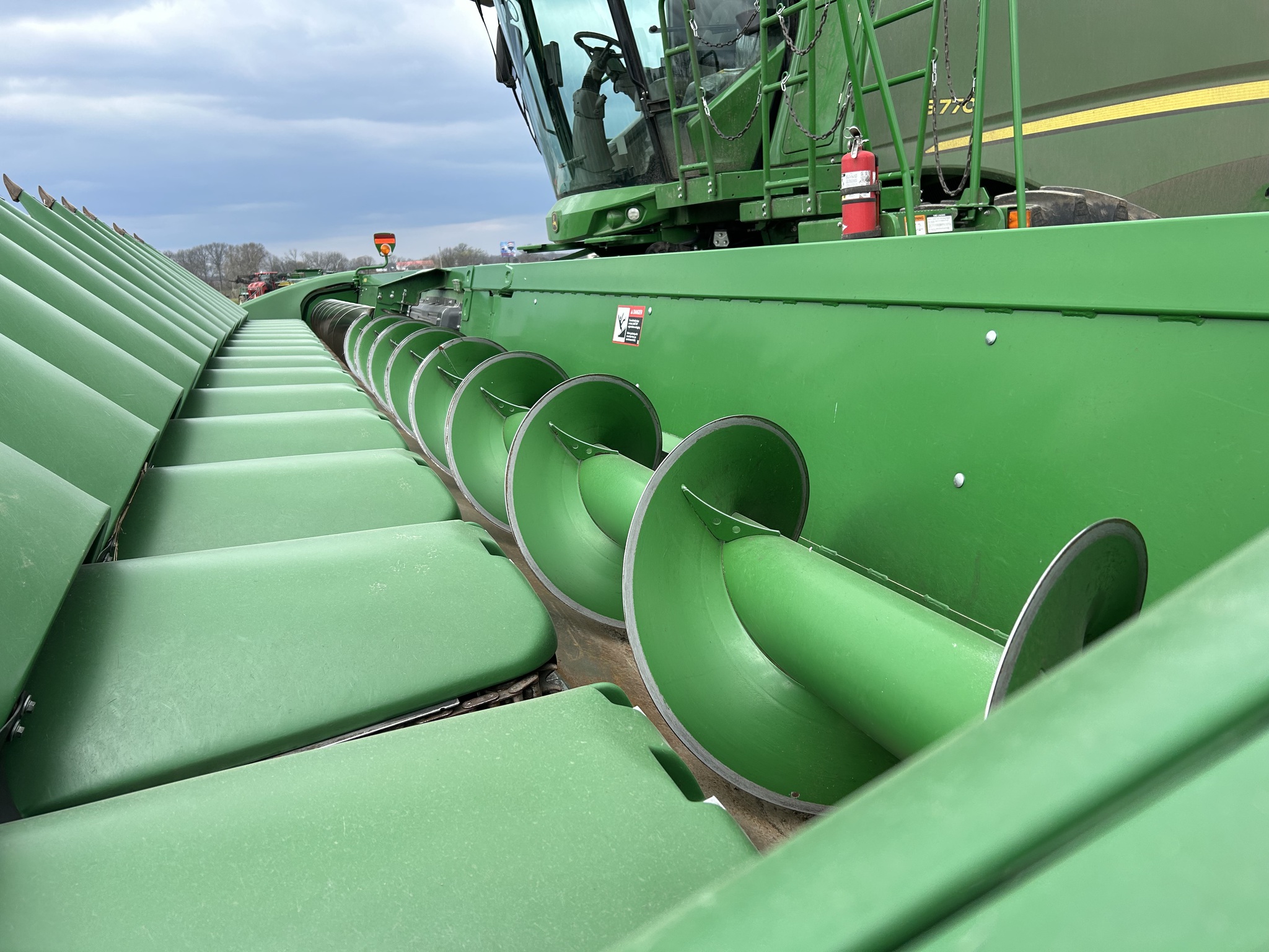  2019 John Deere 716C at Heritage Tractor in Adrian, MO