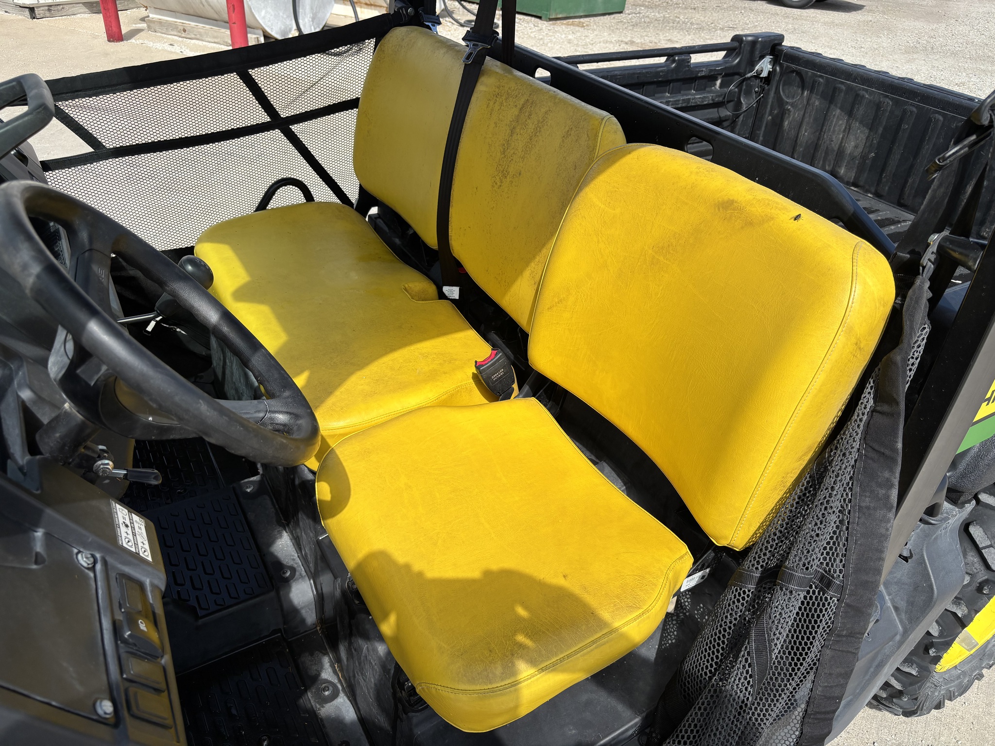  2021 John Deere XUV 835M at Heritage Tractor in Galesburg, IL