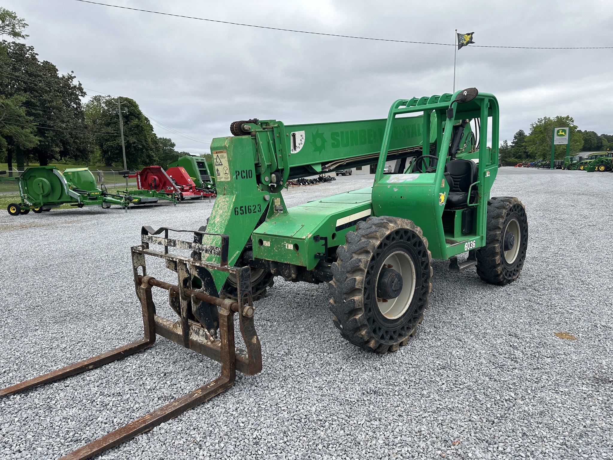 2014 Skytrak 6036 Image 1